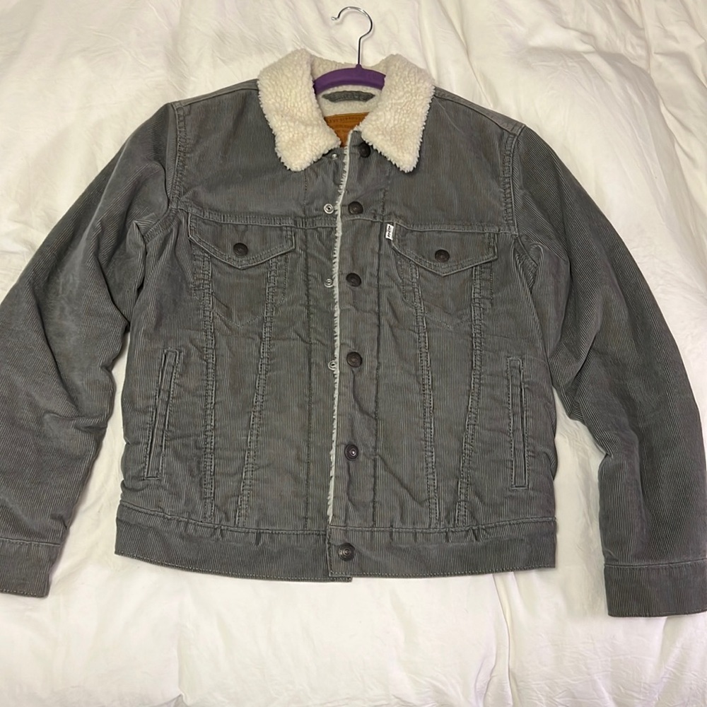 Sherpa Lined Grey Corduroy Levi’s jacket, oversized